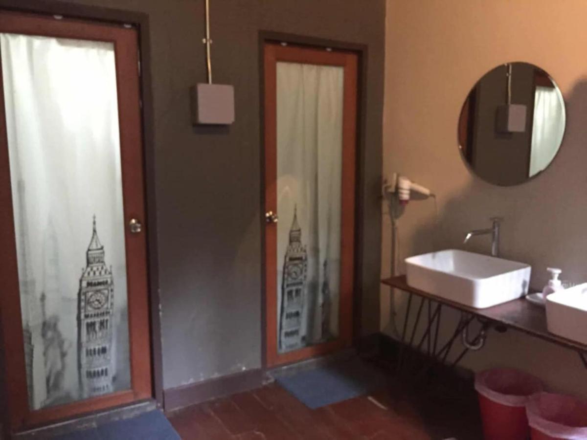 Chiang Mai D Hostel Kültér fotó